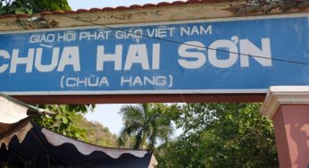 Chua-Hai-Son-Chua-hang