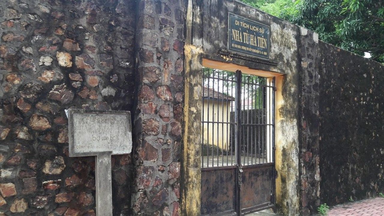 Di tích lịch sử Nhà tù Hà Tiên
