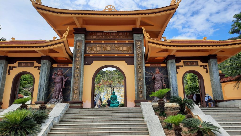 Chùa Hộ Quốc (Thiền viện Trúc Lâm Hộ Quốc) tại Phú Quốc